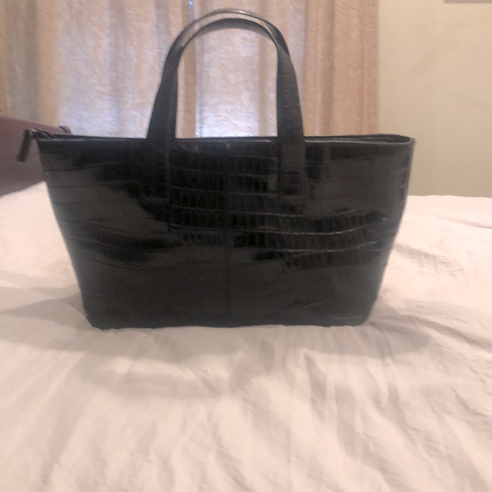 Black patent leather tote like purse/ bag